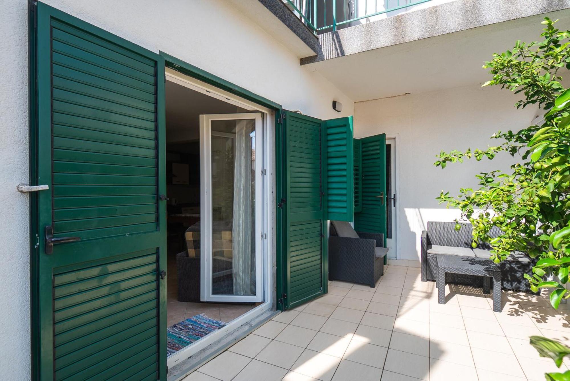 Apartments Polly Primošten Exterior foto