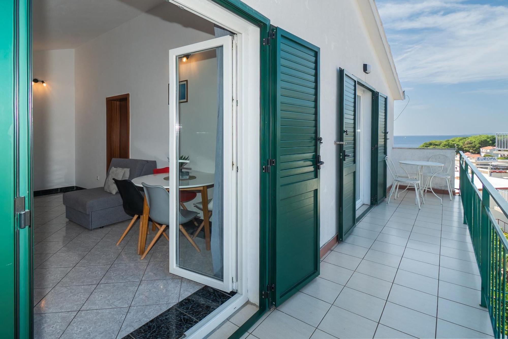 Apartments Polly Primošten Exterior foto